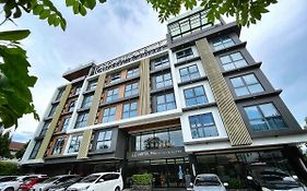 Capitol Hill Hotel And Suites